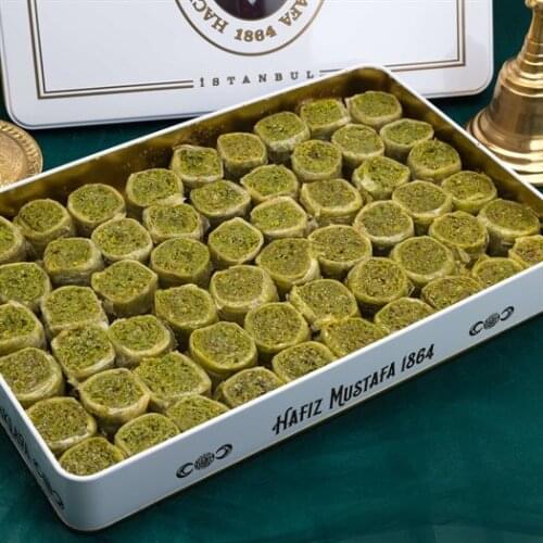 Palace Wrap Diamond Shaped with Pistachio (XL Box)