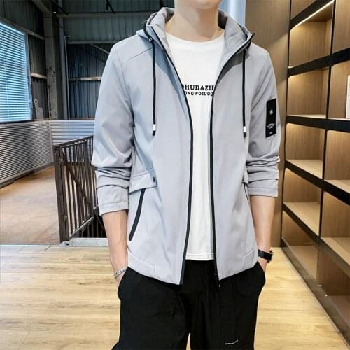 2021 new jacket mens spring and autumn mens jacket tops Korean version of the trend hooded tooling mens windproof and soft