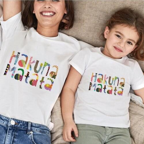 New Arrive Matching Family T Shirts Summer Short Sleeve Casual White O-neck Tshirts Hakuna Matata Disney Cartoon Simba Tee Tops
