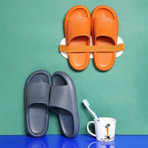 Unisex Slippers Summer Shower Sandals Massage EVA Drainage Holes Light non-slip Indoor Bathroom Women Flip Flops Pool Shoe