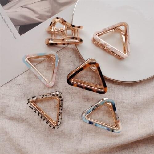 Korean Metal Geometric Hair Claw Clips Women Girls Exquisite Alloy Fixed Hairgrips Fashion Hollow Sweet Headwear Accessories