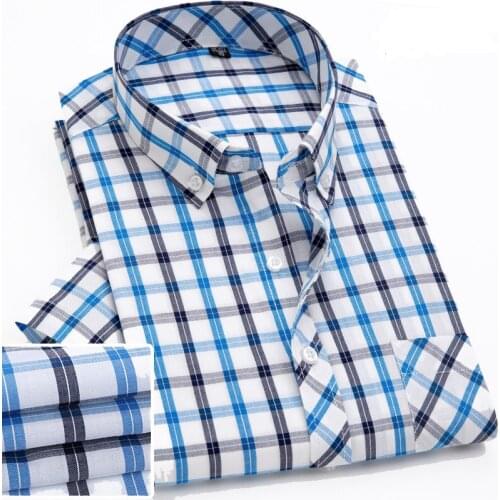 VISADA JAUNA Men's Short Sleeve Shirts