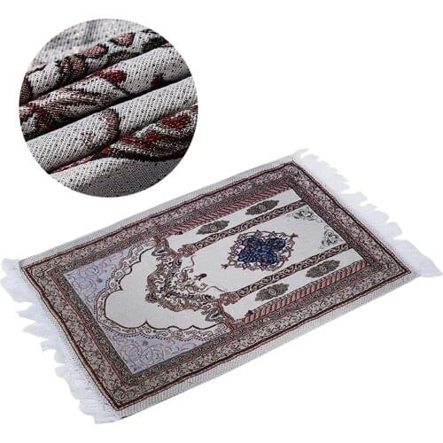 1Piece New Arrival Muslim Prayer Rug Prayer Rug Salat Namaz Islamic Arabian Style Islamic Prayer Mat 27.5 * 43.3 inch
