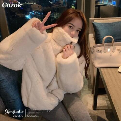 COZOK Fur Coats With Collar