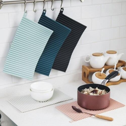 Multi-purpose TPR Simple Heat-insulating Non-slip Anti-scald Waterproof Table Mat Easy To Wash Quick-drying Table Mat Bowl Mat