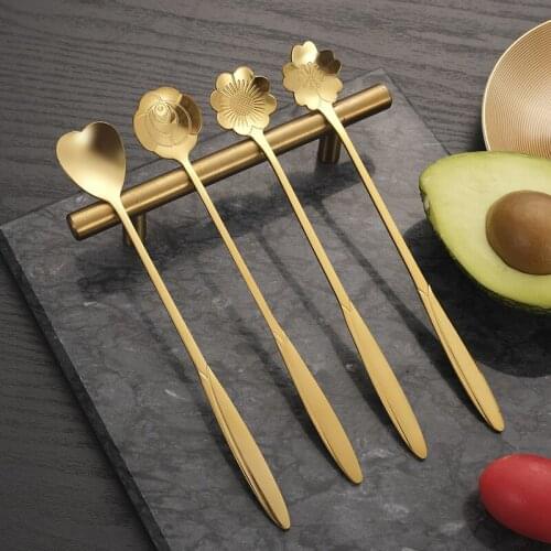 Flower Sakura Gold Spoon Long Handle Dessert Tea Coffee Mixing Spoon Stainless Steel Vintage Teaspoons Drink Tableware Ice Cream