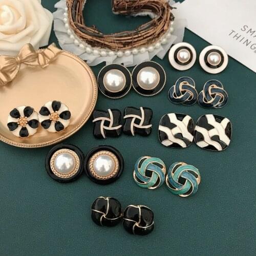Sweet Enamel Earrings Geometric Flower Pearl Vintage Styles Modern New-Designs