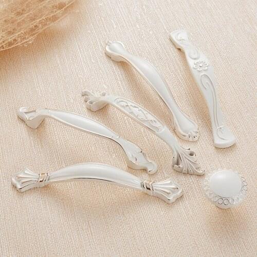 Closet Furniture Handle European Fashion Ivory White Drawer Cabinet Pulls Semicircle Cupboard Kitchen Knob Zinc Alloy