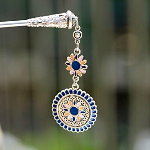 Womens Vintage Double Round Shaped Hair Sticks 2019 Classic Sliver Color Flower Carved Hairpin Chinese Style Jewelry Gifts