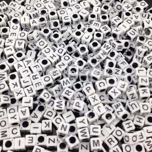 100 pcs 6mm White Black Acrylic Cube Letter Alphabet Beads spacer