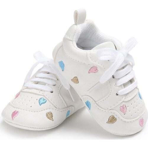 Autumn New Sports Red Heart Five-star Toddler Shoes Soft Bottom Wavelet Shoes White Boy Newborn Shoes Girls First Walkers 2019