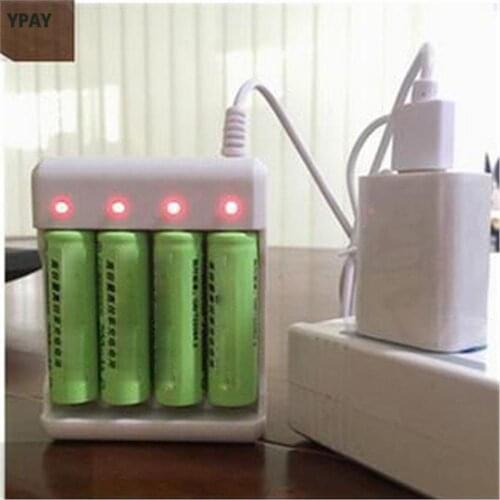 USB 4 Slots Fast Charging Battery Charger Short Circuit Protection AAA and AA Rechargeable Battery Station High Quality
