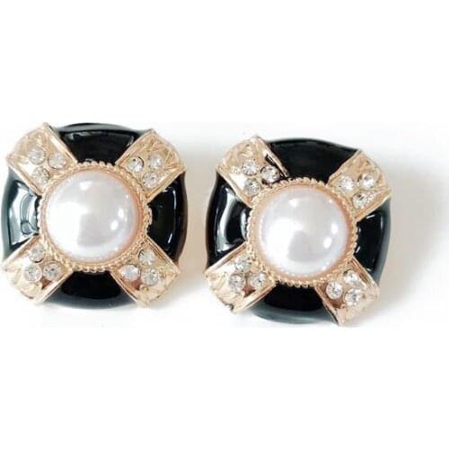 New Square Alloy Black Enamel Crystal Elegant Sweet Pearl Clip Earring
