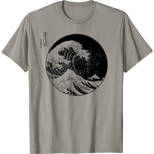 The Great Wave off Kanagawa Hokusai Japanese Art T-Shirt