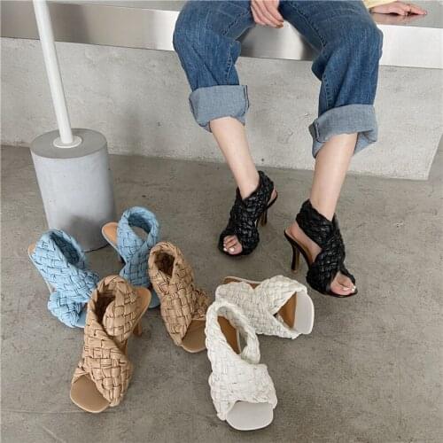 Back Strap Summer Shoes Women Casual Beach Sandals 2021 Fashion hand knitting Women black white blue Sandals Gladiator Sandals