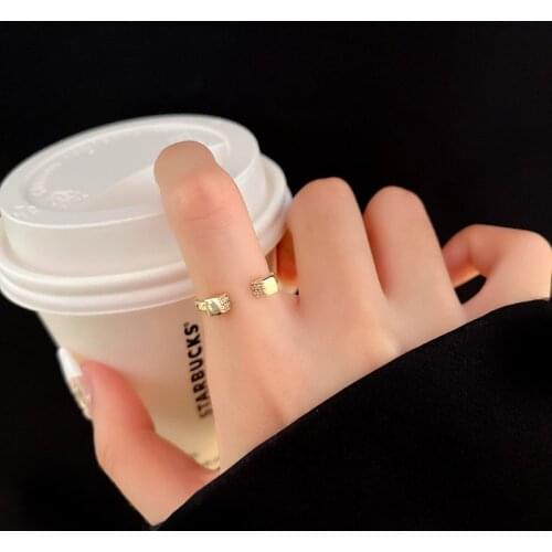 Trendy Design Shiny Zircon Open Rings for Women Simplicity Square Rings Fashion Luxurious Jewelry Female Cube Index Finger Rings