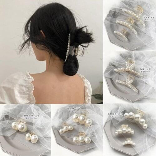 Chic Pearls Korean Style Elegant Women Girls Hair Claws Hair Clips Transparent Fashion Women Hair Accessories Headwear Ornament