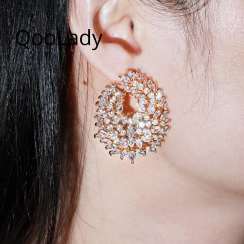 QooLady Luxury Yellow Gold Color Shiny CZ Crystal Big Leaf Shape Stud Earrings for Women Wedding Party Jewelry Accessories E268