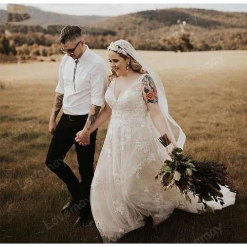 Plus Size Beach Wedding Dresses 2021 Appliques V-neck Sleeveless Floor Length A-line Elegant Lace Bridal Gowns Vestido De Novia