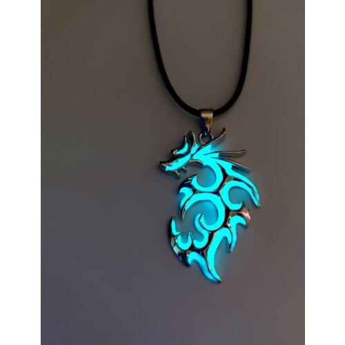 New Fashion Stylish Guys Assertive Luminous Flame Dragon Necklace Small Jewelry Long Necklace Luminous Dragon Pendant Necklaces