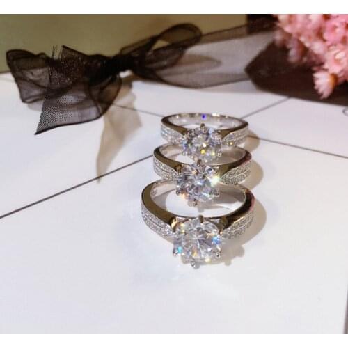 柚琳 Rings With Crystals