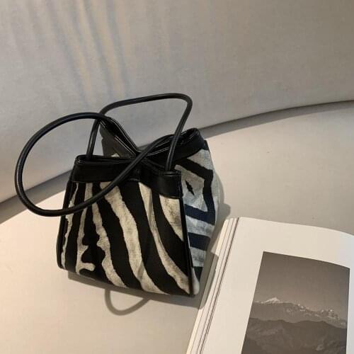 2021 Pu Leather Women Bag Retro Design Zebra Bucket Bag Fashion Armpit Handbag