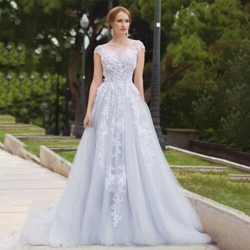 A-line Light Sky Blue Tulle Wedding Dress with Lace Applique Court Train Bridal Gowns with Color vestidos de noiva princesa