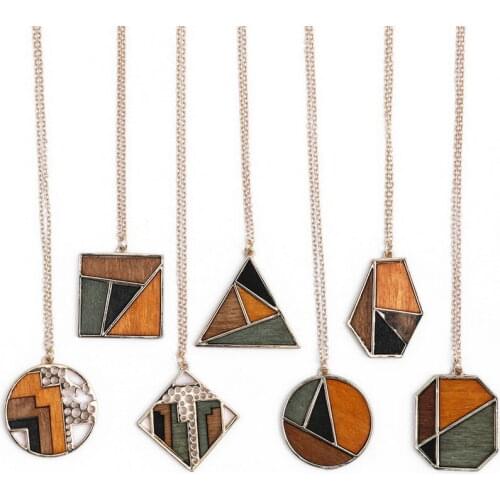 Abstract Art Geometric Block Colored Natural Wooden Necklace for Women 2021 Fashion Long Chain Wood Designer Jewelry Wholesale