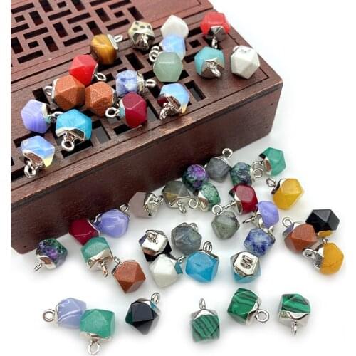 3pcs Natural Stone Pendant Faceted Polygonal Sandstone Black Agate Flower Green Stone Necklace Pendant DIY Jewelry Making 8x11mm