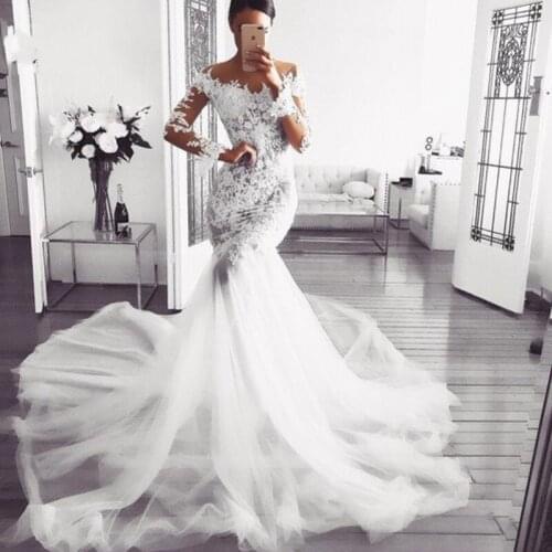 Flare Sleeves Bridal Gowns Vestido De Noiva Custom Made Appliques Long Weeding Gowns Sheer Sleeves And Neckline robe de mariee