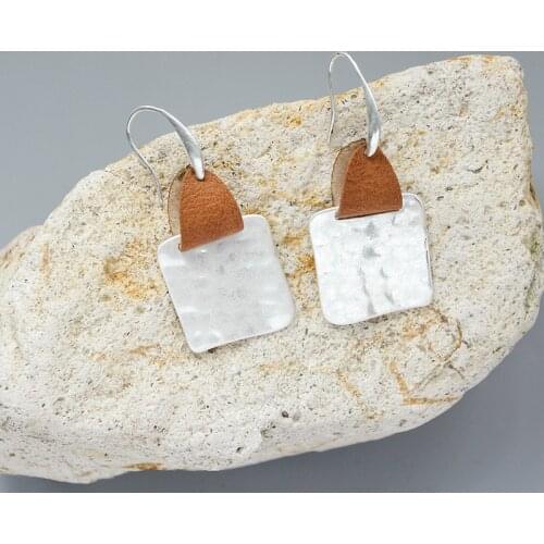 Smooth Leather Earrings for Women Round Square Dangle Earring Korean Fashion Trendy Designer Earrings Party Accessories