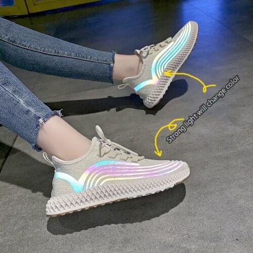 Reflective color flying woven womens shoes 2021 spring breathable casual shoes summer student sports shoes women
