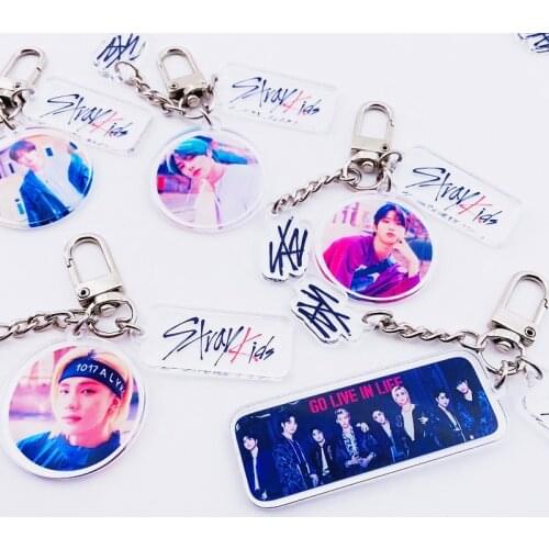 STRAY KIDS Round Keychain Three-piece Suit Around the Concert Acrylic Pendant Fashion Backpack Car Key Decoration Accessories