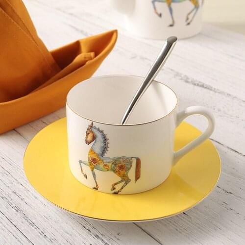 Creative European Coffee Cup Set Coffee Mug Luxury Cute Royal Bone China Tea Cup Ceramic Gift Box Tazas Cafe Kitchen Dining Bar