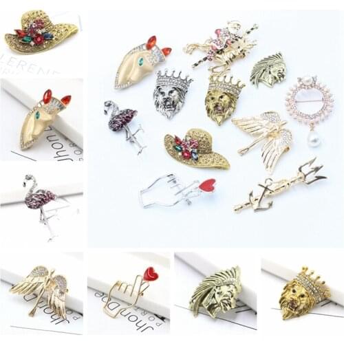 1 piece retro animal crown design men lapel pin brooch badge men ladies dress gown hat bag accessories exquisite gift jewelry
