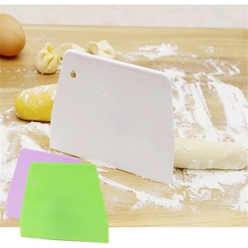 Plastic Cream Smooth Cake Spatula Dough Cutter Scraper Baking Pastry Tool Kitchen Butter Knife Dough Cutter