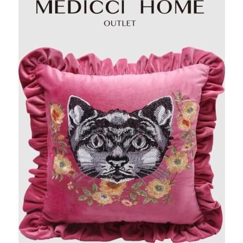 Medicci Home Antique Cushion Cover Pink Color Velvet Plant Animals Cat Embroidery Ruffled Pillow Case For Living Room Decor