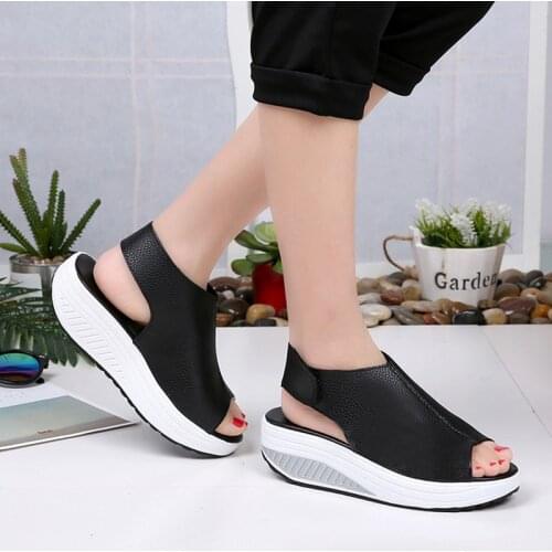Women sandals 2021 Summer New Platform Leather Ladies High Heels Sandals Female Shoes Women Fashion Open Toe Beach Sandals