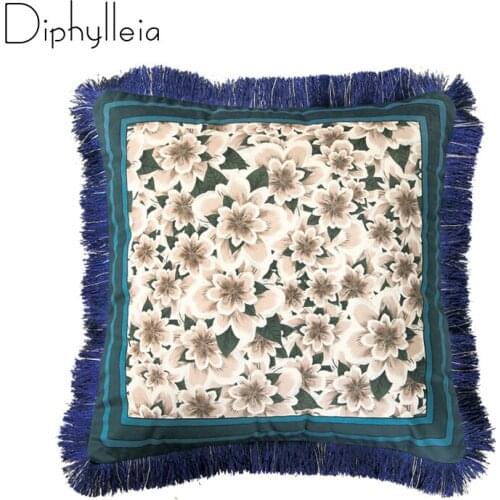 Diphylleia Vanilla Flowers Cushion Cover Soft Velvet Tassel Pendant Throw Pillow Case American Country Style Garden Pillow Sham