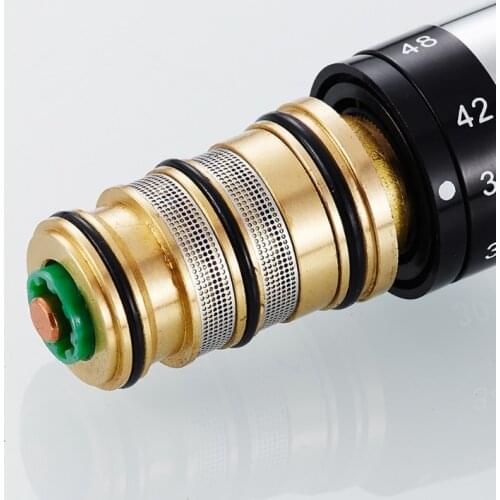 Solid Brass Thermostatic Mixing Shower System Ch-rome Water Va-lve for Solar Water Heater Va-lve Parts Ceramic Cartridge