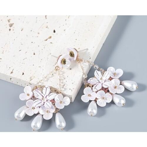 Fashion Metal Imitation Pearl Resin Flower Earrings Womens Creative Popular Dangle Earrings Party Accessories