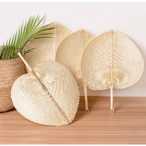 Summer Manual Cooling Fans Arts Hand Made Peach Shaped Bamboo Fans Chinese Style Woven Decorative Fans