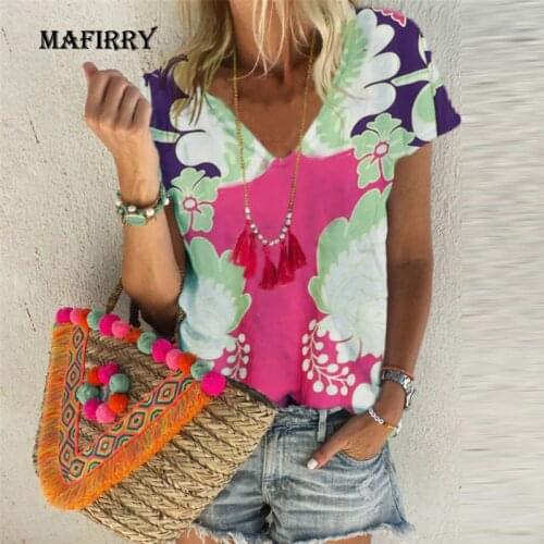 Women Casual V-Neck Short Sleeve Tops Summer Streetwear Loose Oversized XXXL Tees Female Classic Printing T-Shirt Drop Shipping