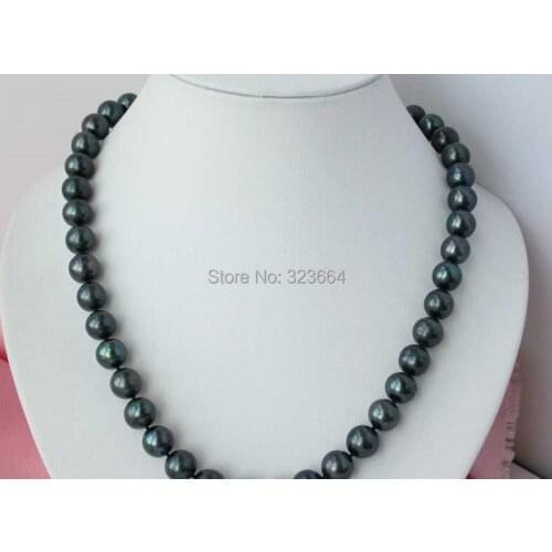 17" 12mm round Tahitian black FW pearl necklace mabe