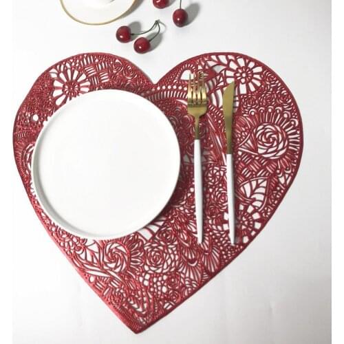 Multifunctional PVC Heart-shaped Rose Pattern Cup Mat for Home Table Decoration Pads