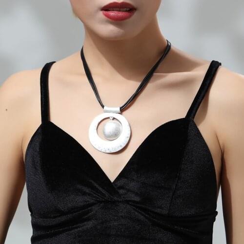Hotsale New Jewelry Women Black Leather Chokers Necklace with Silver Color Pendant necklace&pendants collares mujer colar choker