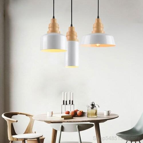 Nordic Retro Industrial Pendant Lamp Iron Wood Hanging Lamp Kitchen Dining Room Living Room Bar Cafe LED Pendant Lights Art Deco