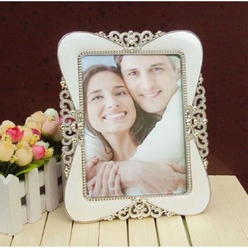 UBRUSH Frames For Photos