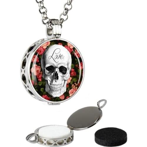 2016 fashion jewelry stainless steel locket pendant skull logo Essential Oil Diffuser aromatherapy lockets with chain selling