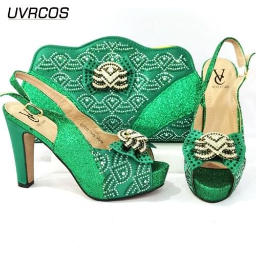 2021 New Arrival Nigerian Fashion Italian Design Party Ladies Shoes and Bag Decorated With Rhinestone and Metal in Green Color